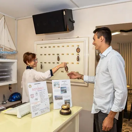 酒店 Alfa Tao 里乔内